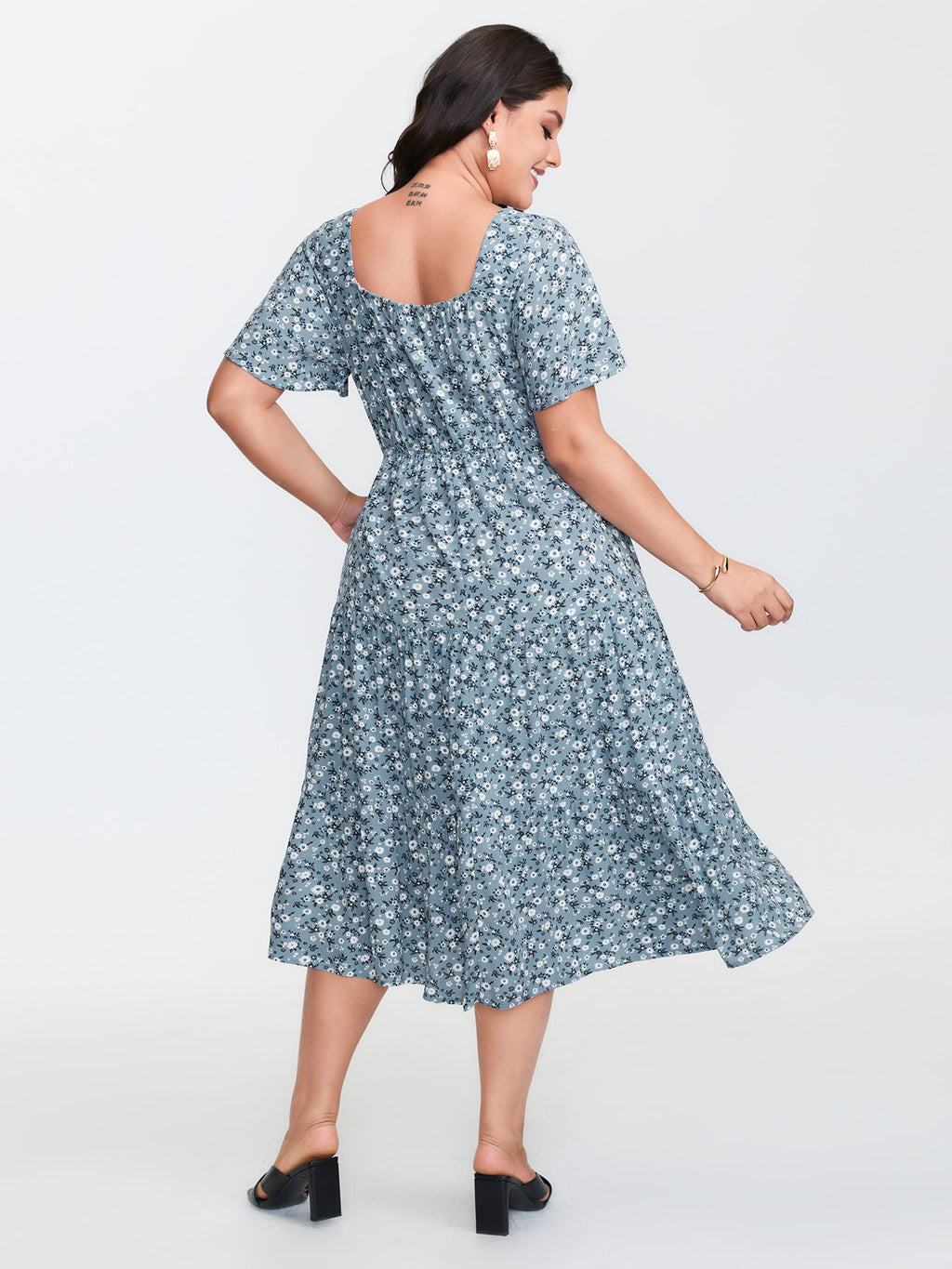 Ditsy Floral Sweetheart Drawstring Pocket Tiered Dress