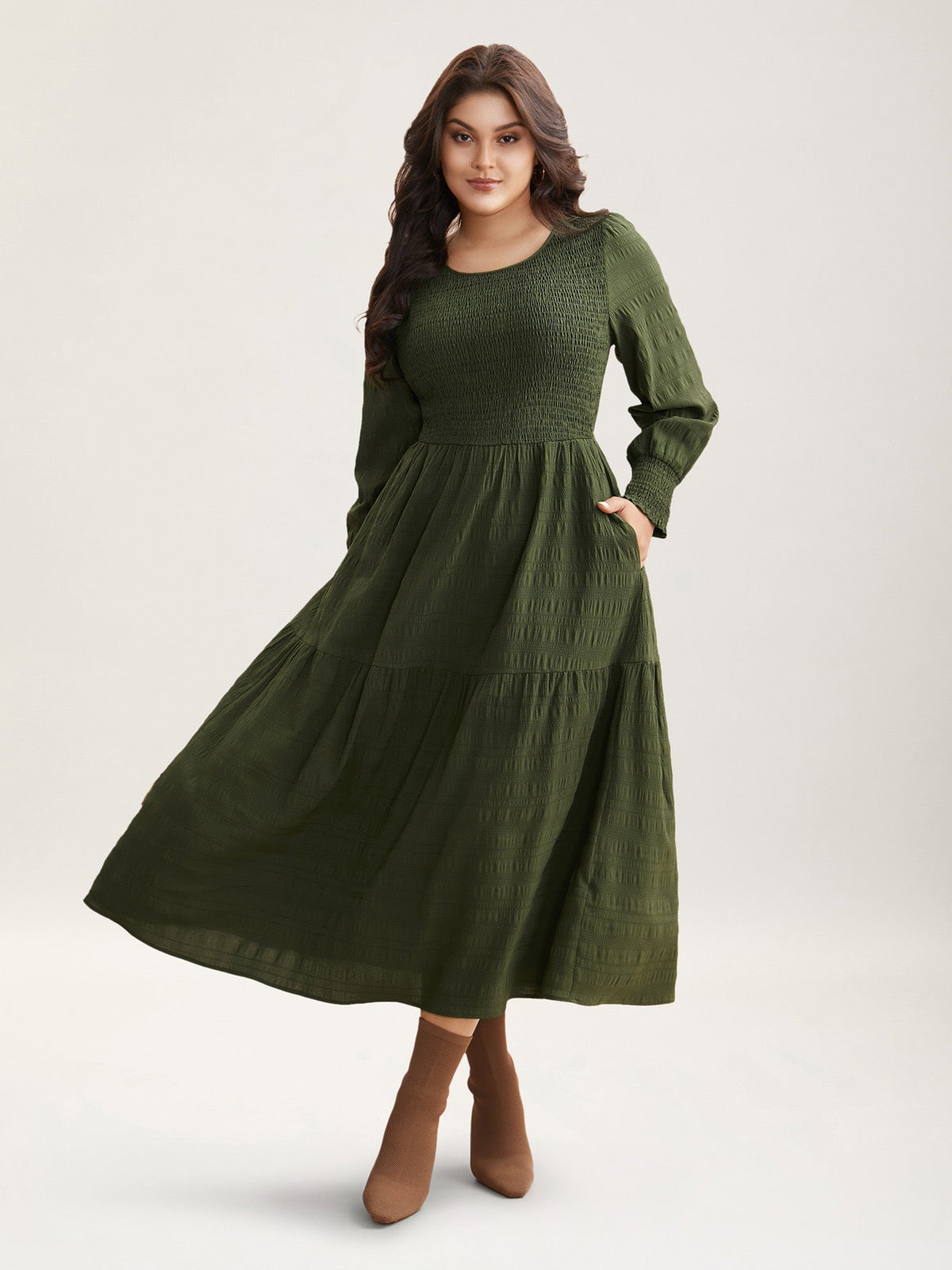 Plain Textured Shirred Midi Dress